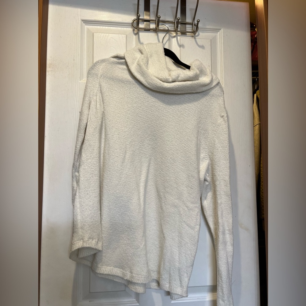 Old Navy plush knit cowl neck turtleneck sweater